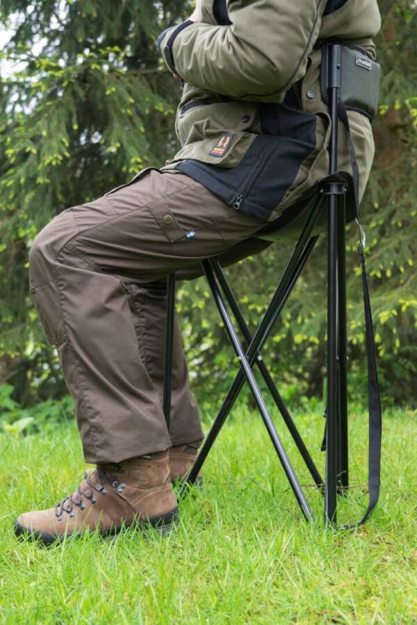 Folding chair with Verney-Carron backrest - Image 3